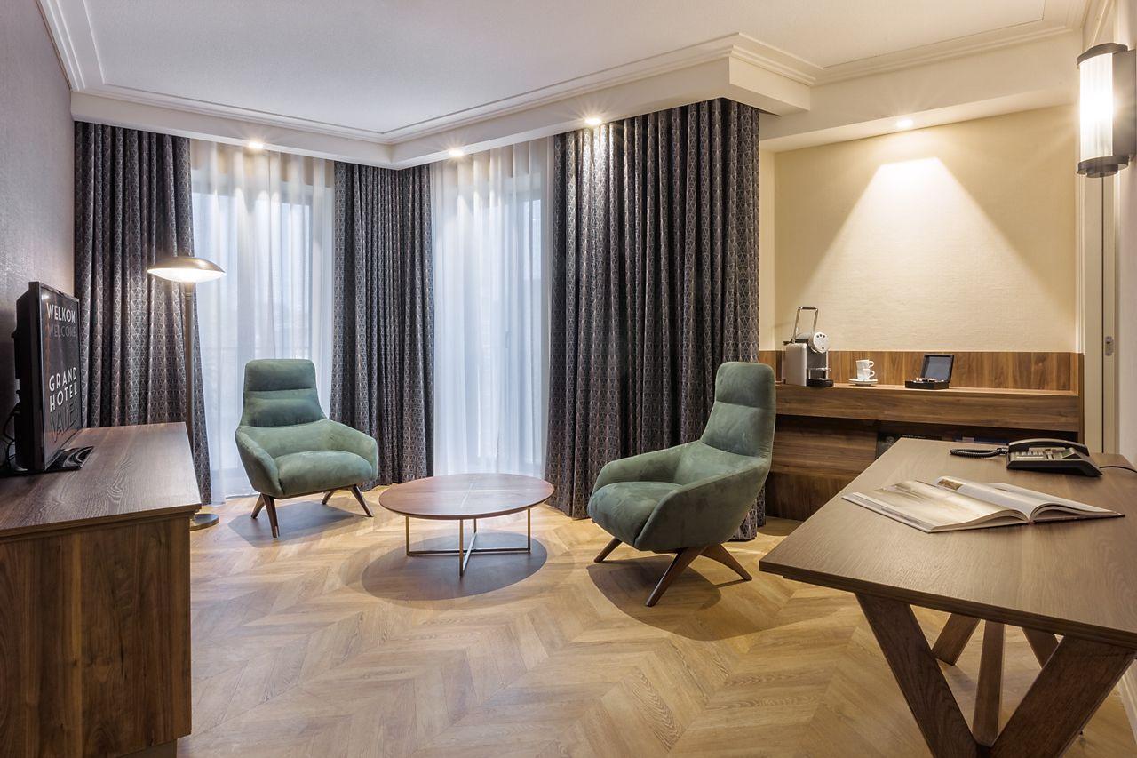 Executive Suite